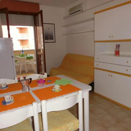 Relaxing Seaside Flat In A Modern * Bibione